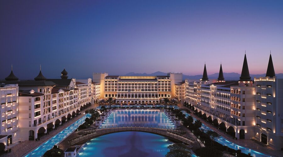 Titanic Mardan Palace