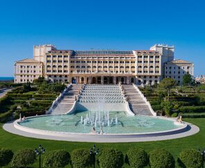 Titanic Mardan Palace