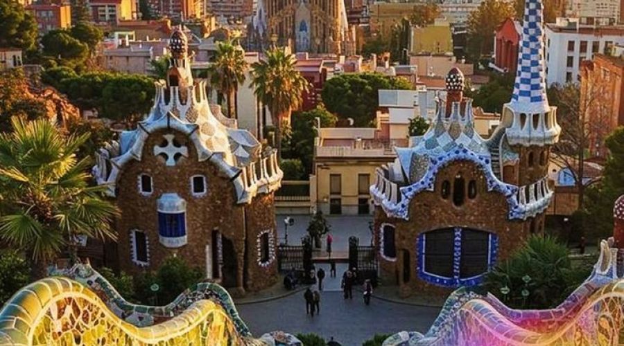 MADRİD & VALENCIA & BARCELONA AJet Hava Yolları Özel Seferi ile 4 Gece